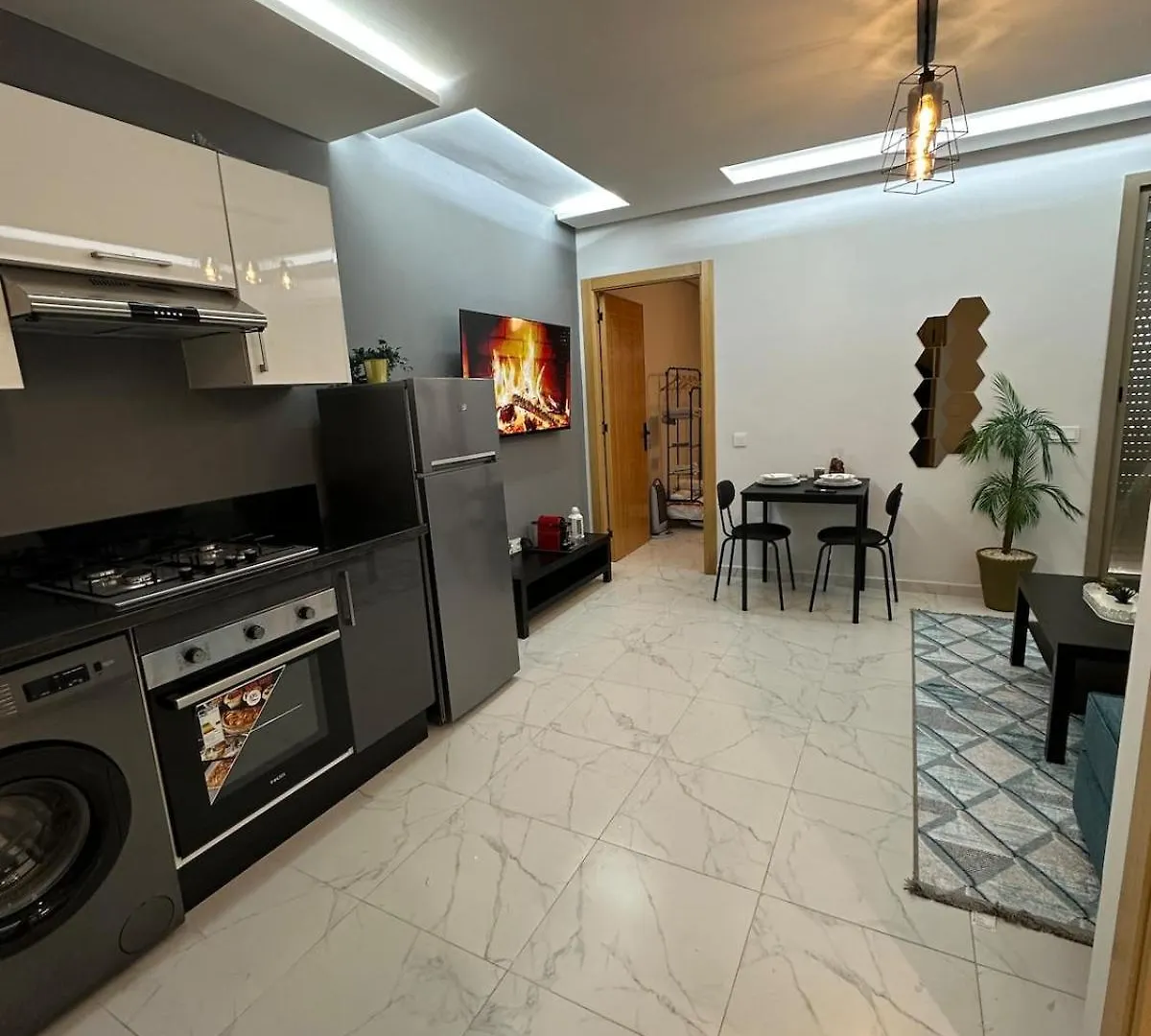 Appartamento Sublime Cozy Chic Studio Condo In Downtown Casablanca