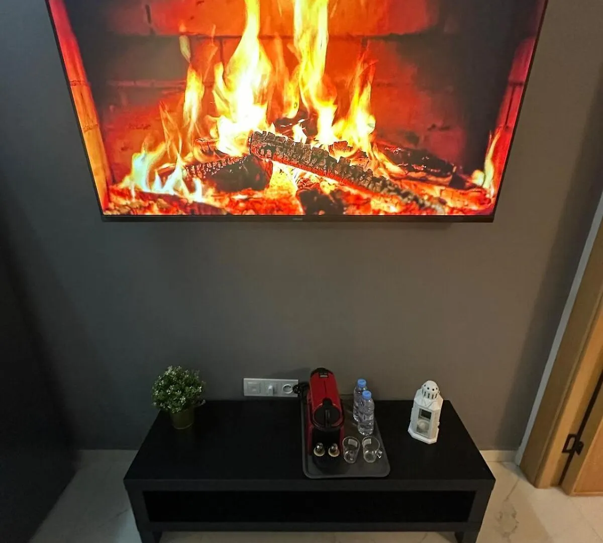 Sublime Cozy Chic Studio Condo In Downtown Casablanca
