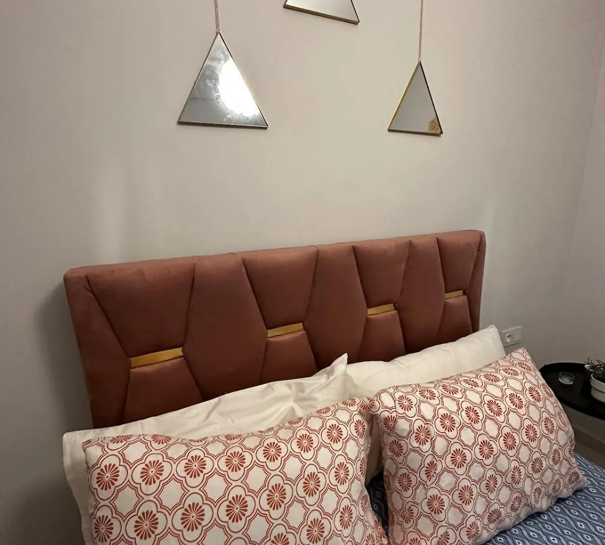 Sublime Cozy Chic Studio Condo In Downtown Casablanca
